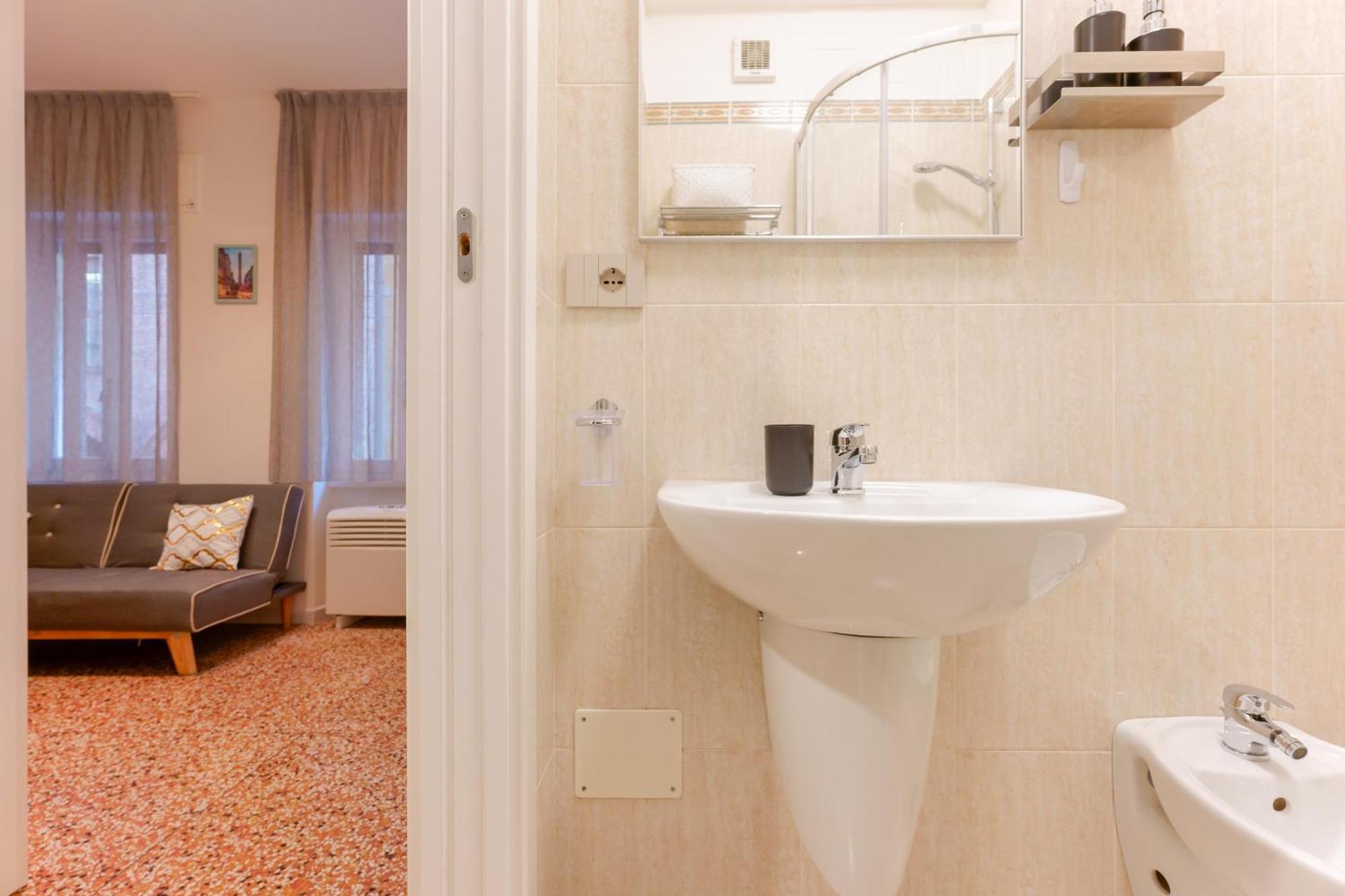 M&M Apartment ボローニャ エクステリア 写真